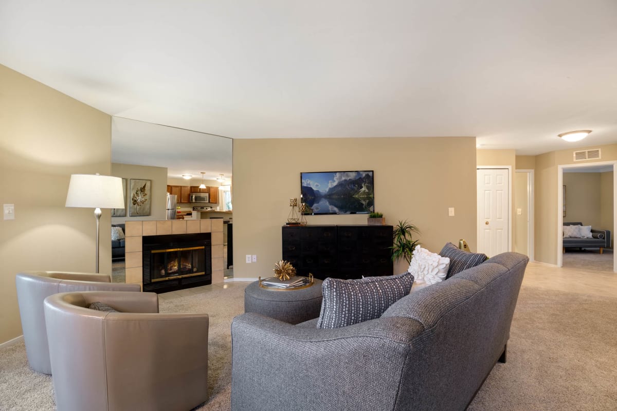 Amberly Apartments Image 12