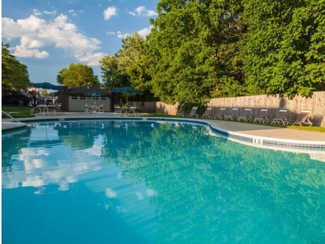 Regency Woods Image 21