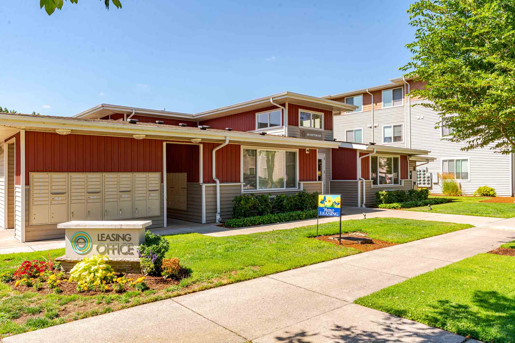 Ecco Apartments Image 12