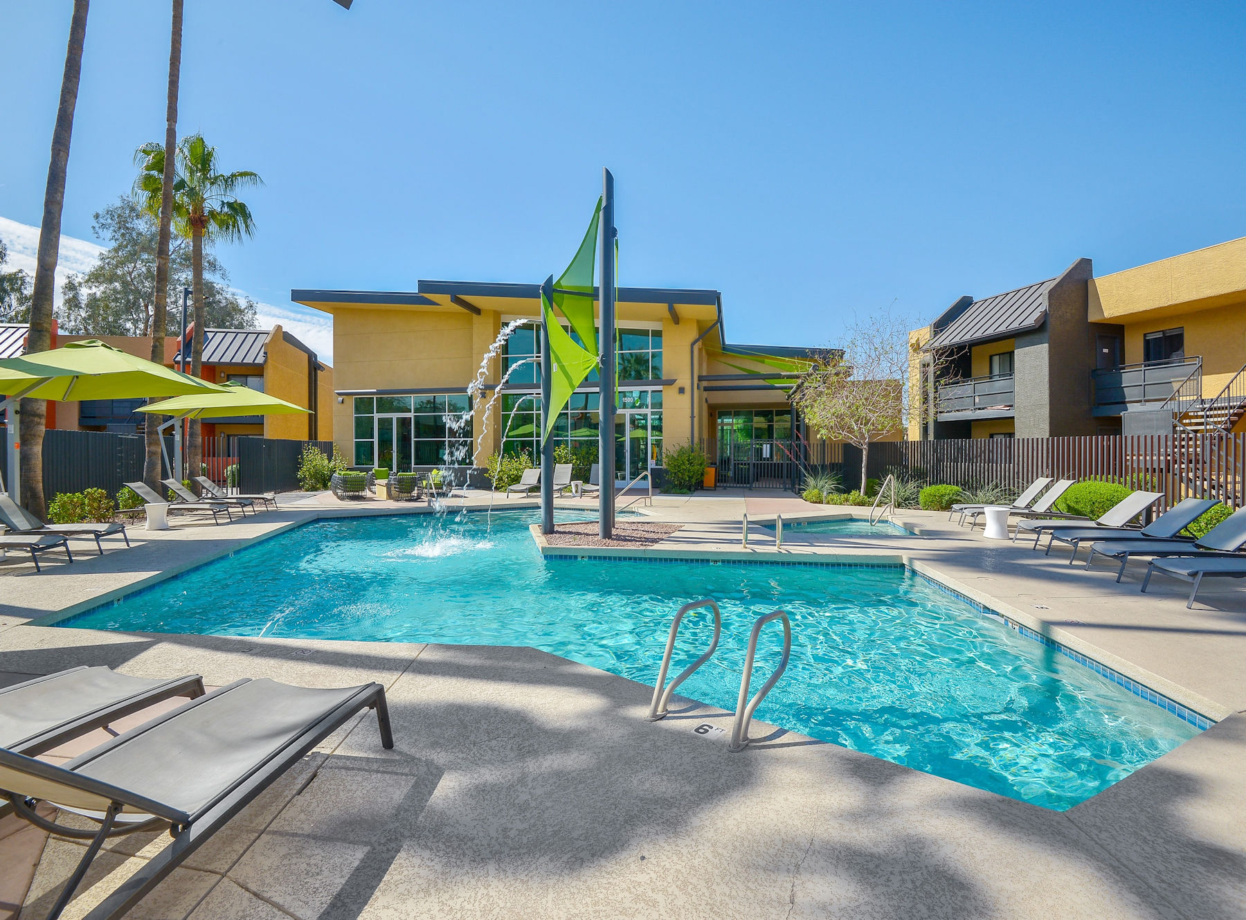 Onnix Apartments Image 13