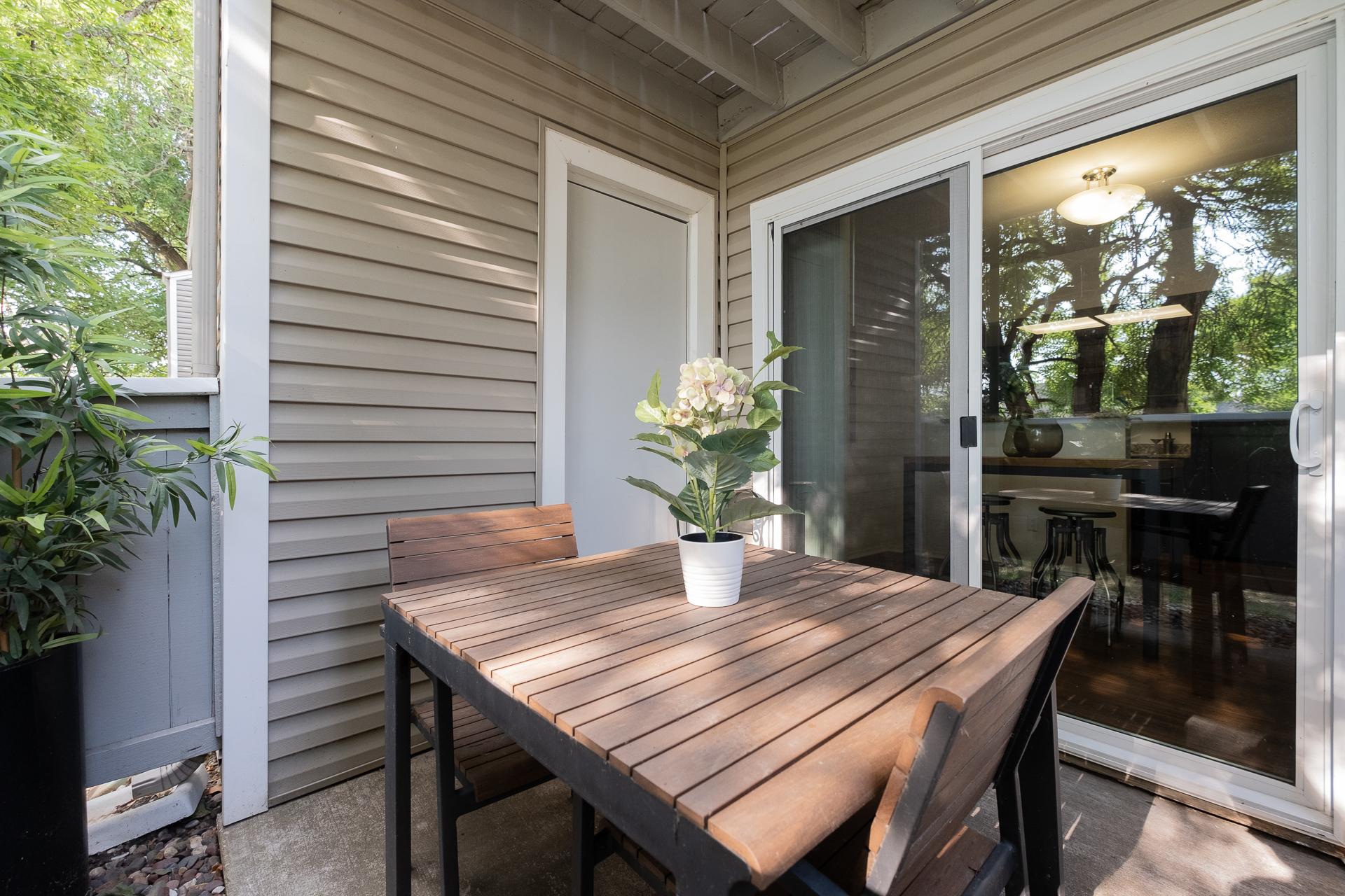 Whispering Hills Apartments Image 6