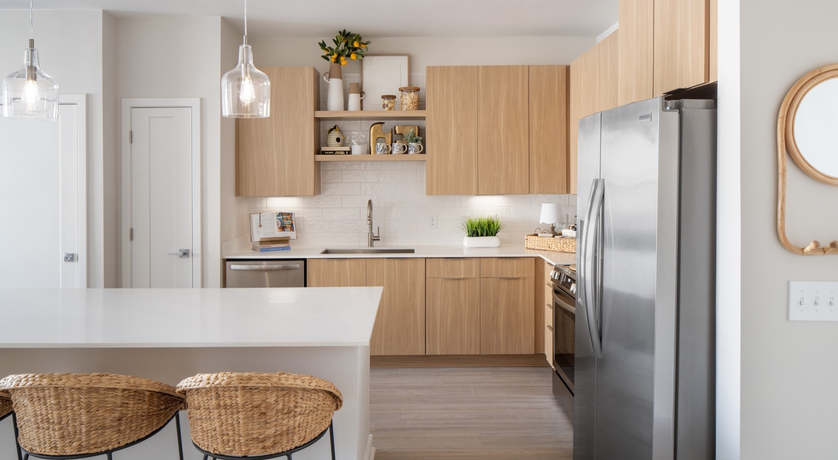 Aventon Pearl Image 20