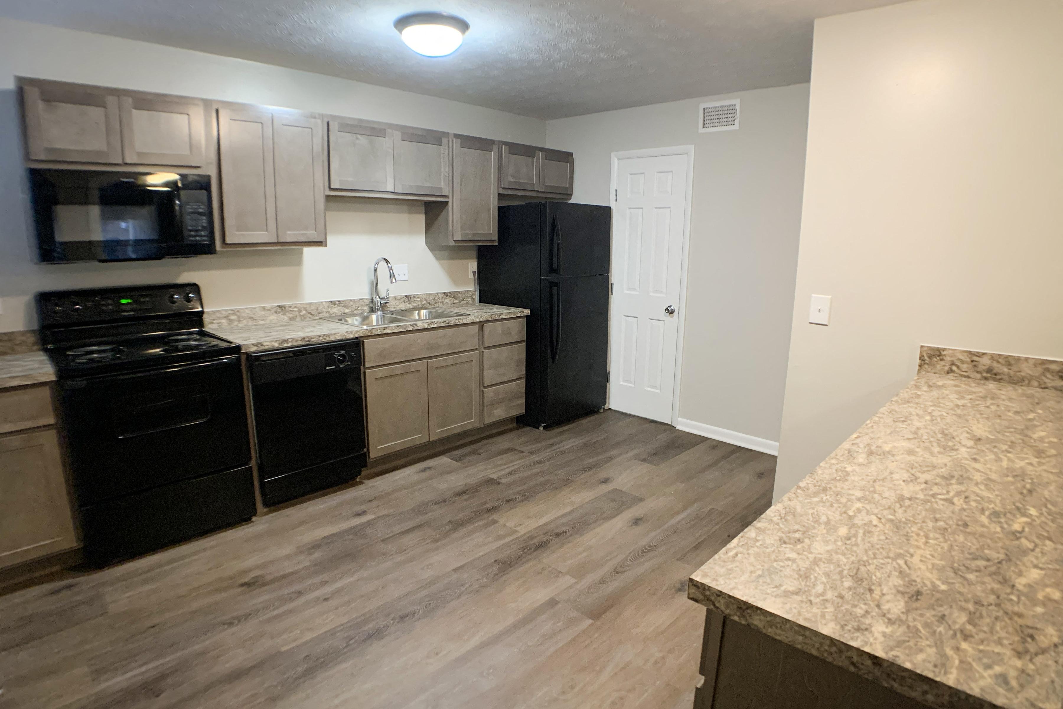 Revere Village Apartments Image 47