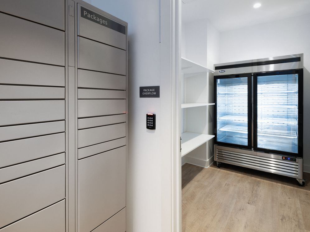 Overflow package room with cold storage