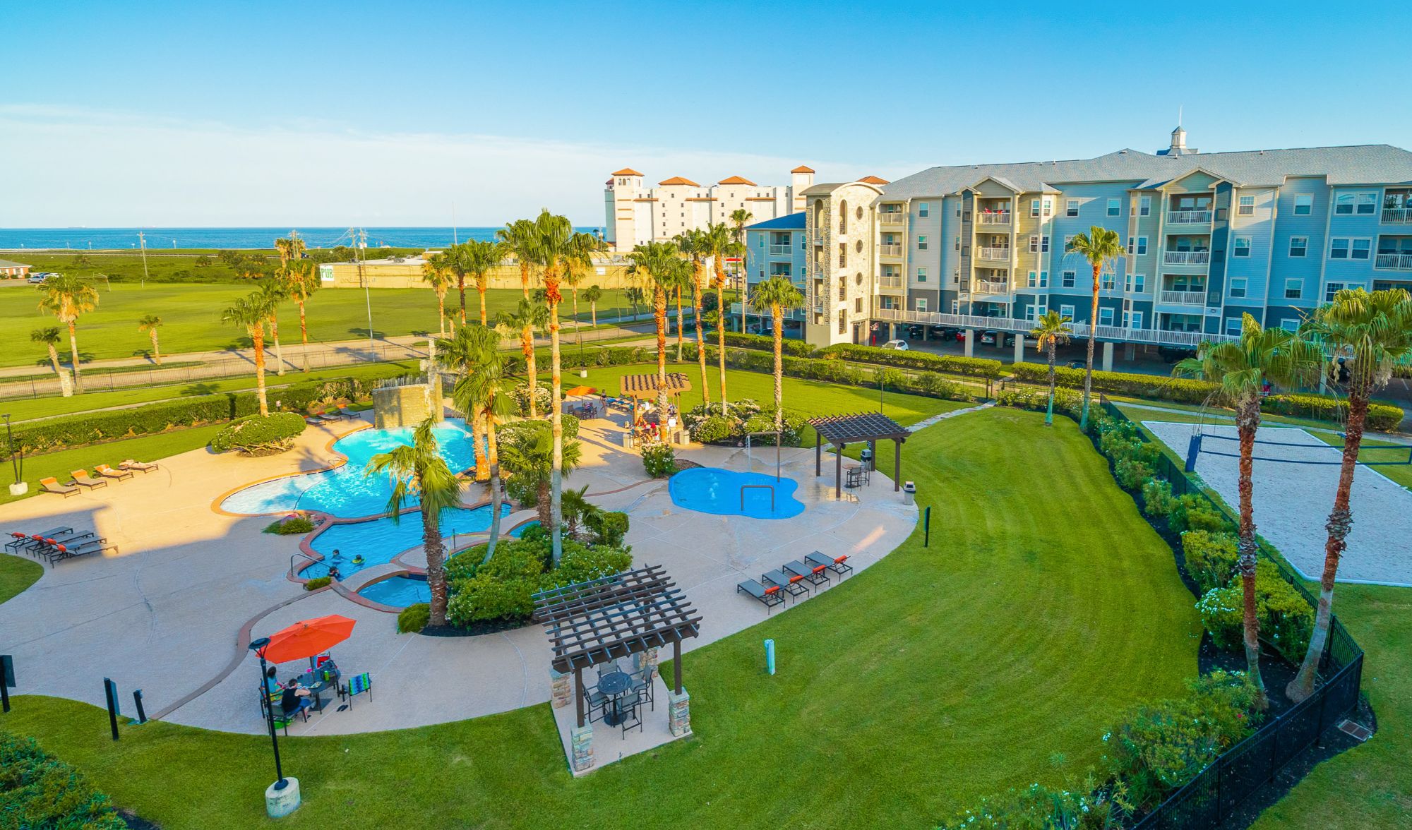 The Club of the Isle Image 11