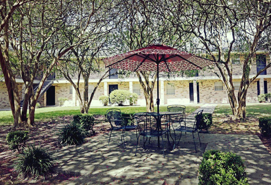 Park Regency Image 5