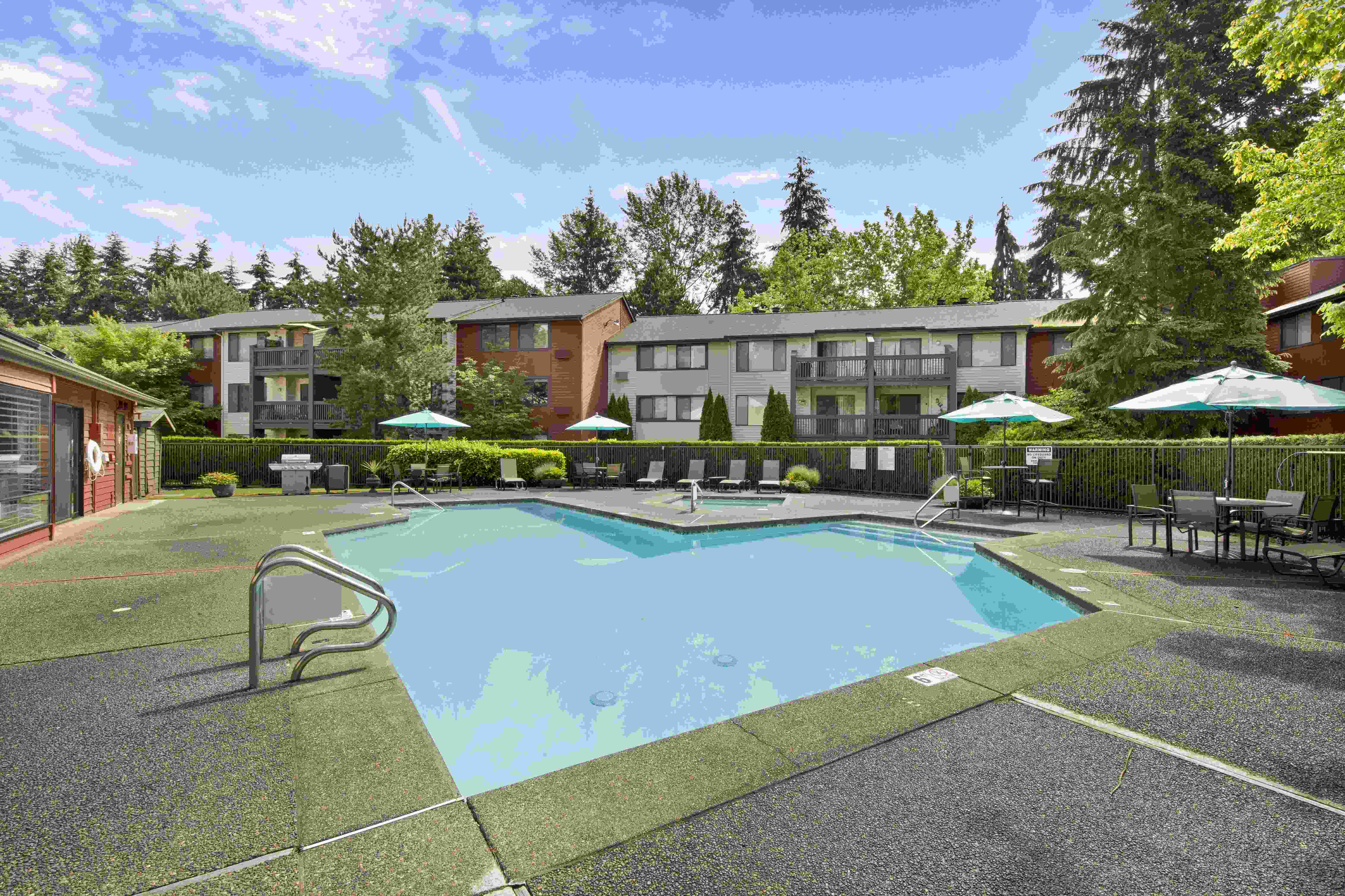 Yarrowood Highlands pool