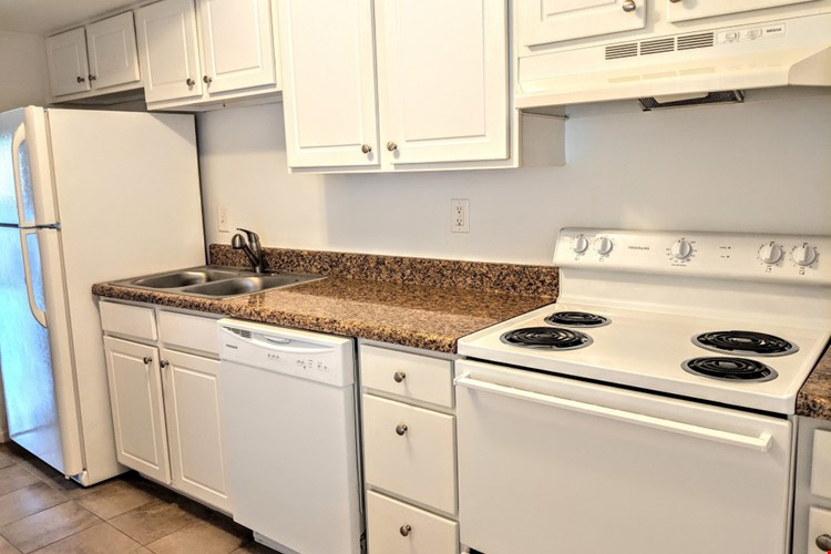 Clarkston Townhomes Image 7