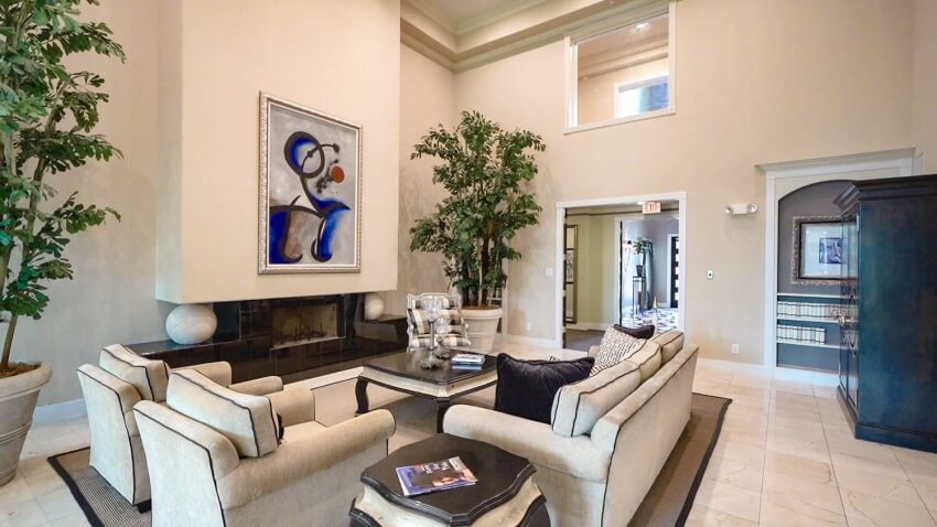 Nottingham Place Image 4