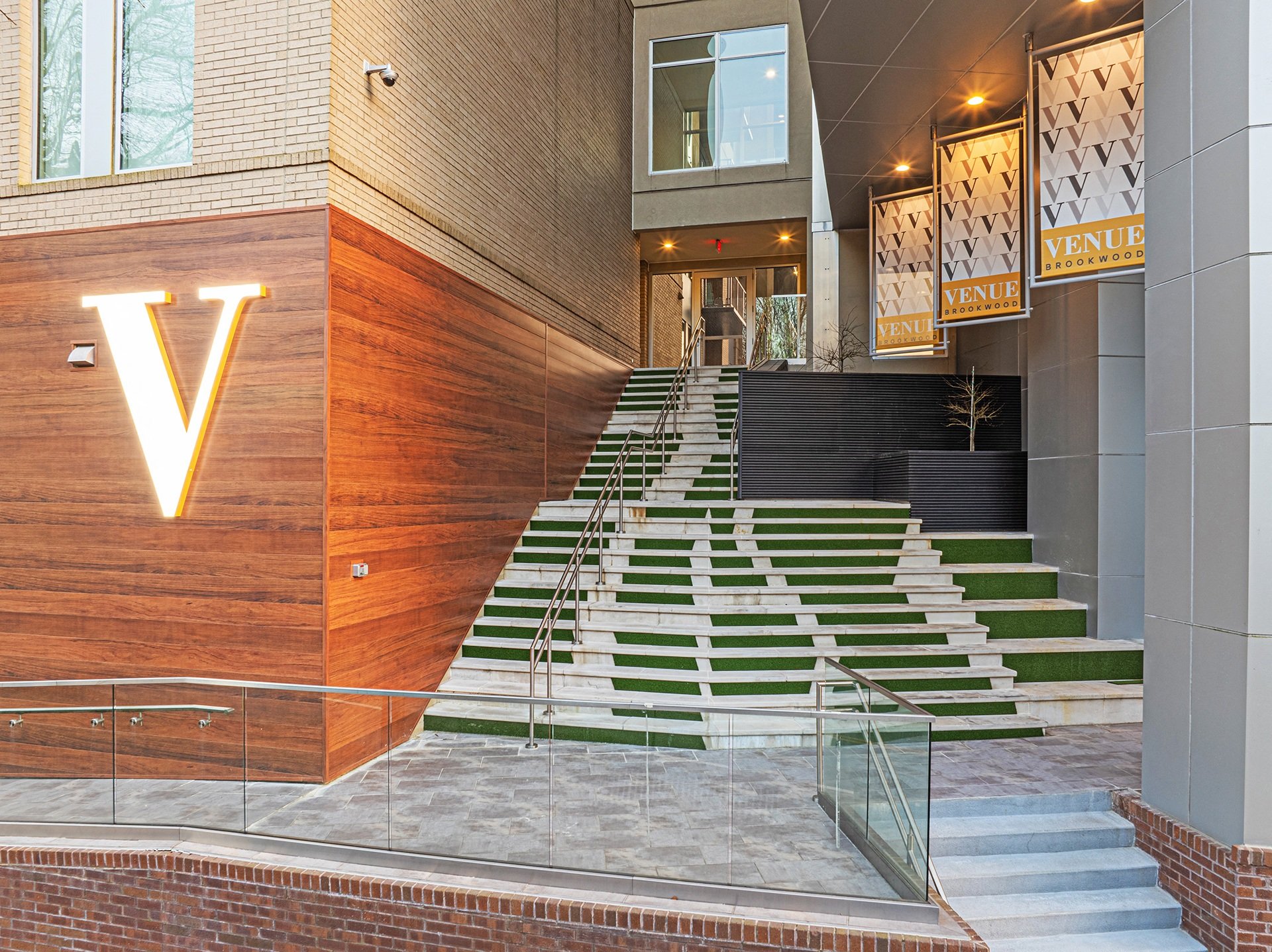 Venue Brookwood Apartments Image 43