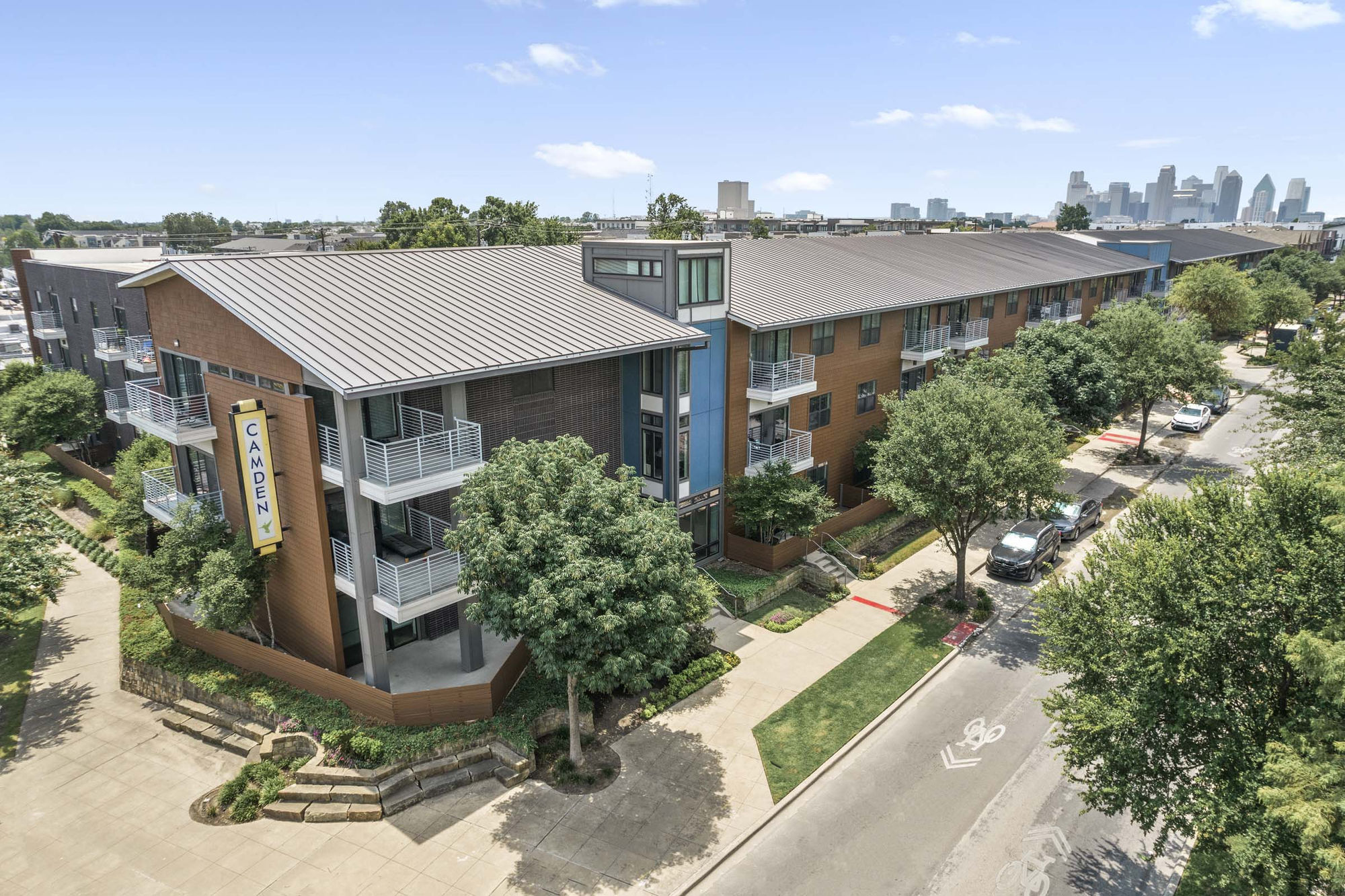 Camden Henderson Image 35