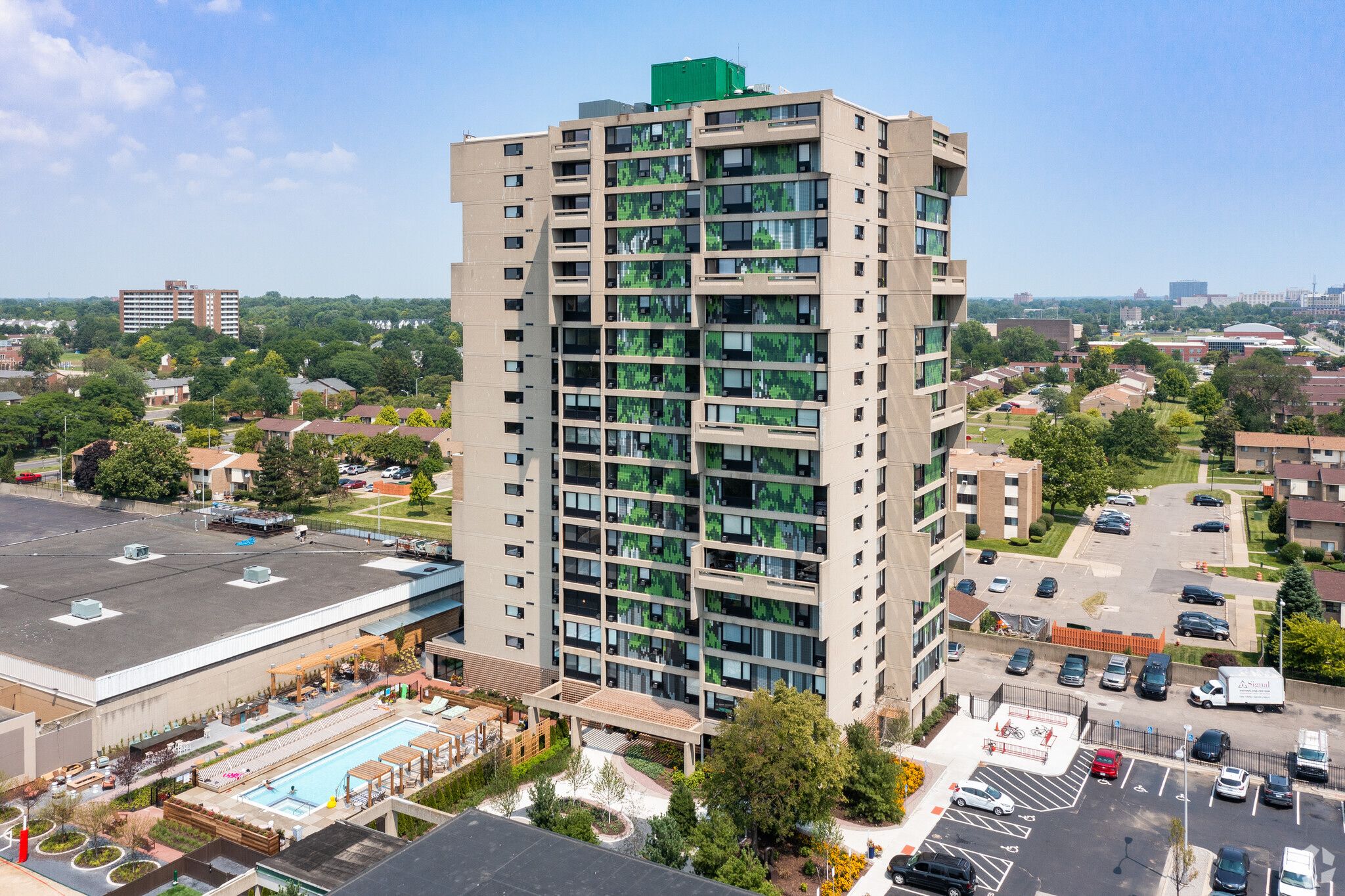 City Club Apartments Lafayette Park
