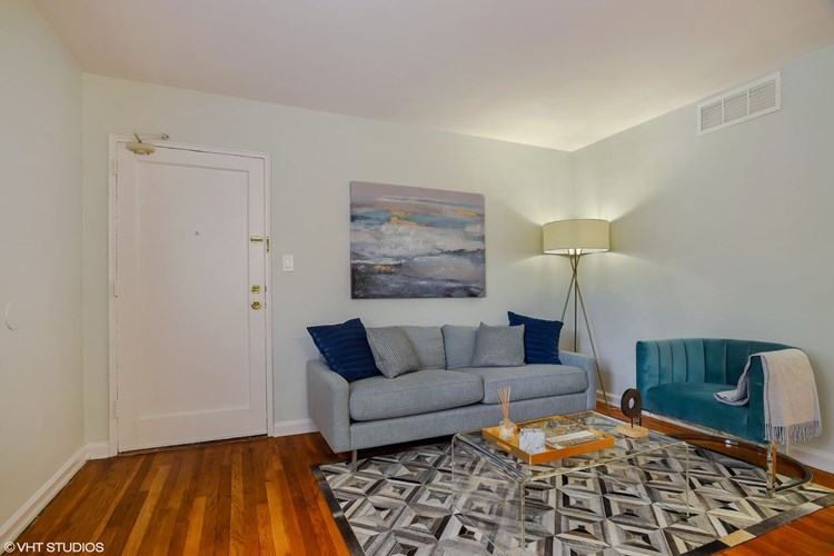 The Gardens at Raritan Image 11