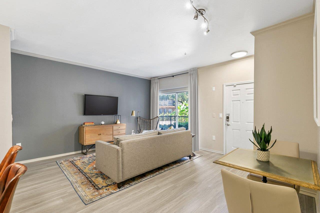 La Costa Villas Image 6