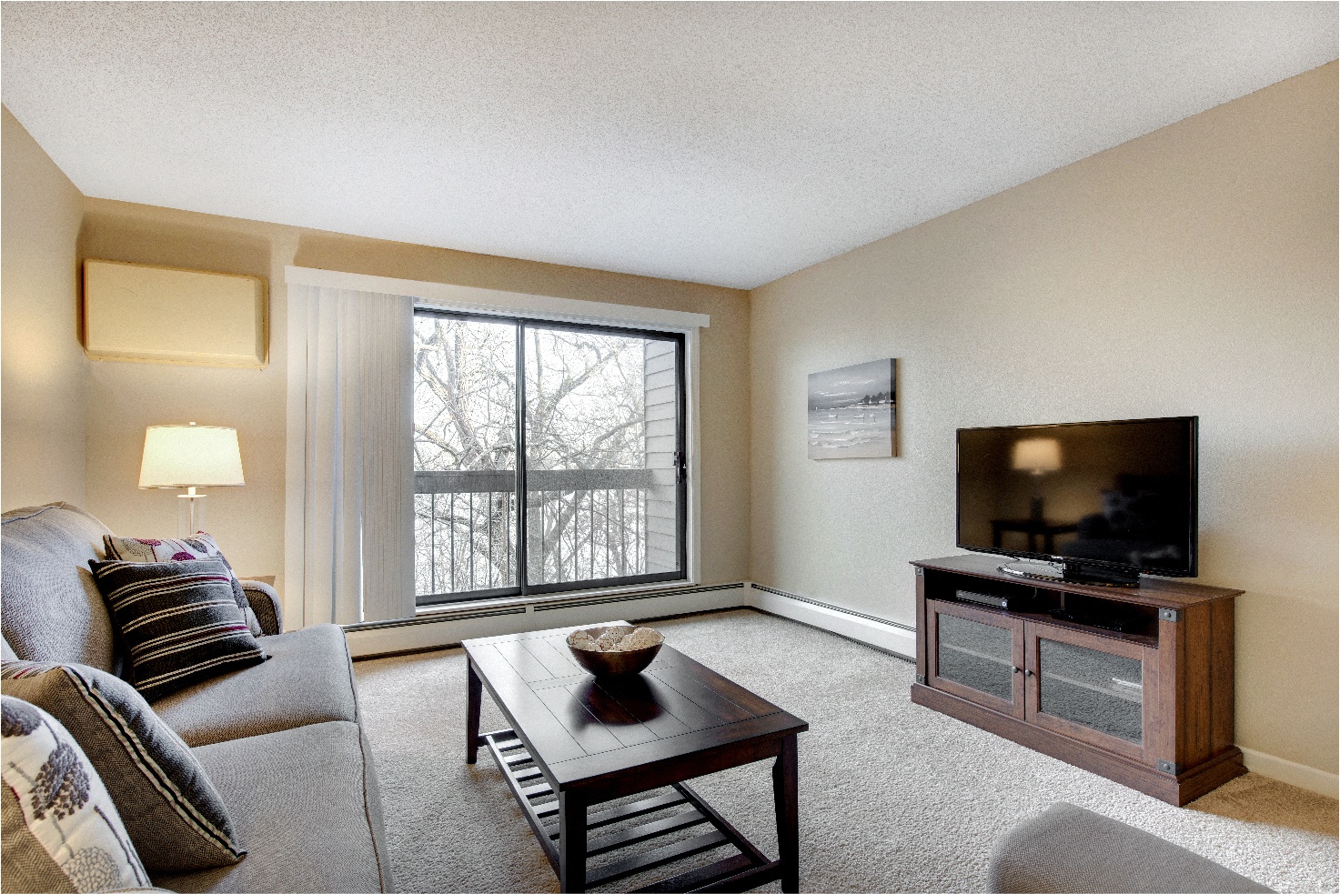 Cedars Lakeside Image 16