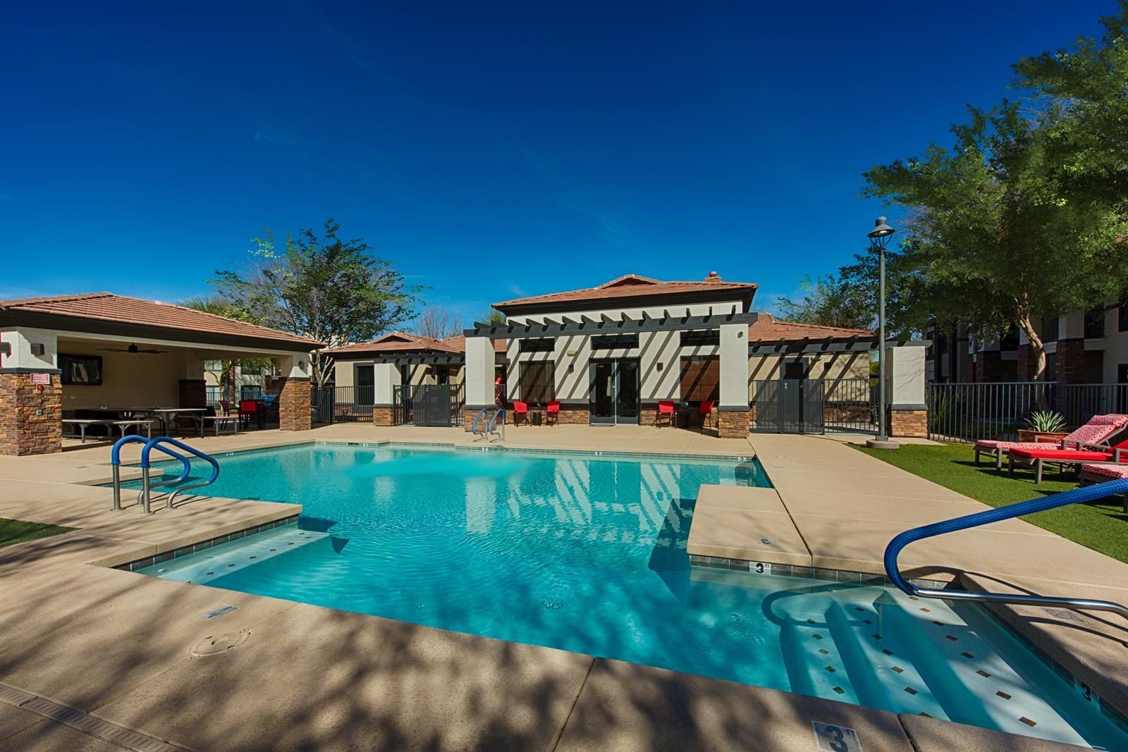 Town Center Apartments Image 9