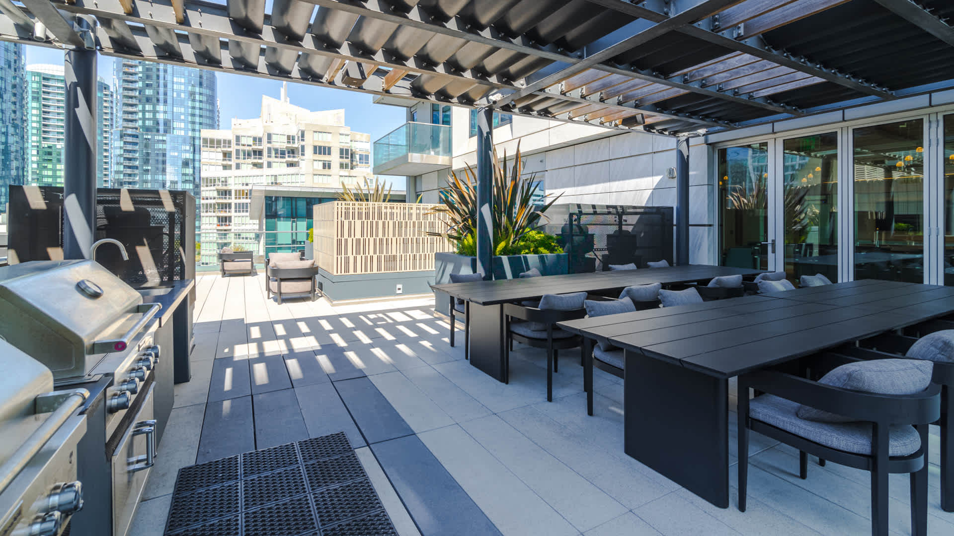 340 Fremont Image 57