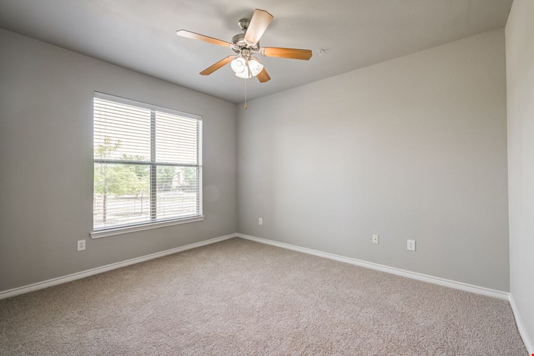 Lebanon Ridge Image 8