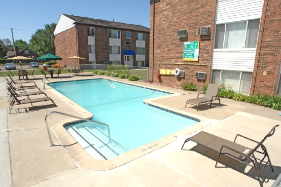 Towne Square Image 2