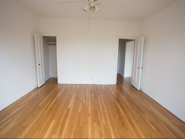 5053 S Ellis Avenue Image 13