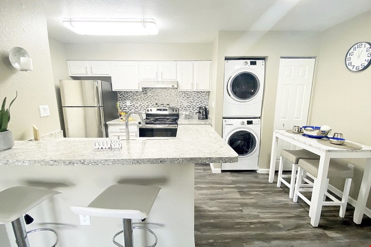 Vista Del Sol Apartments Image 7