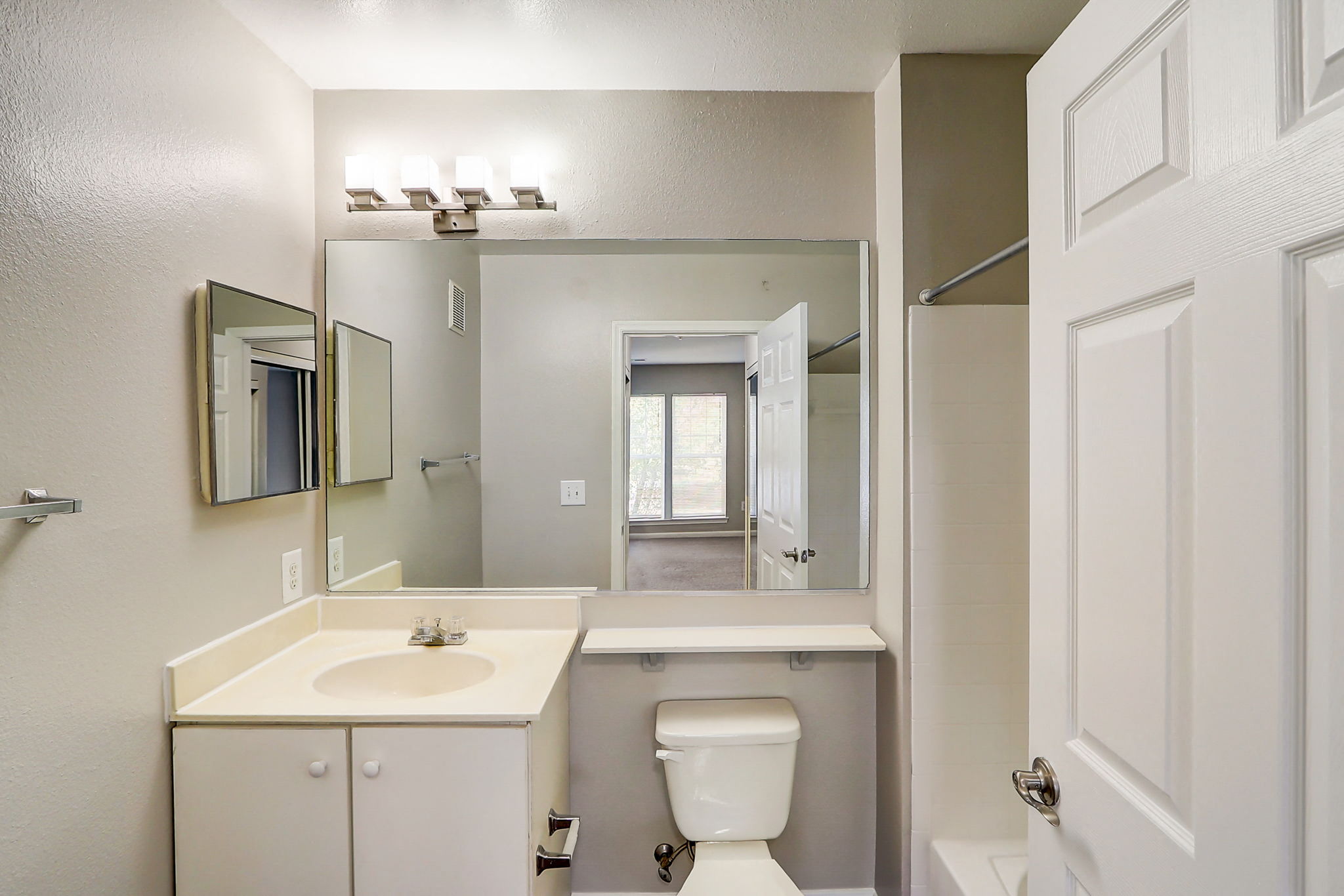 Ashford Meadows Image 9