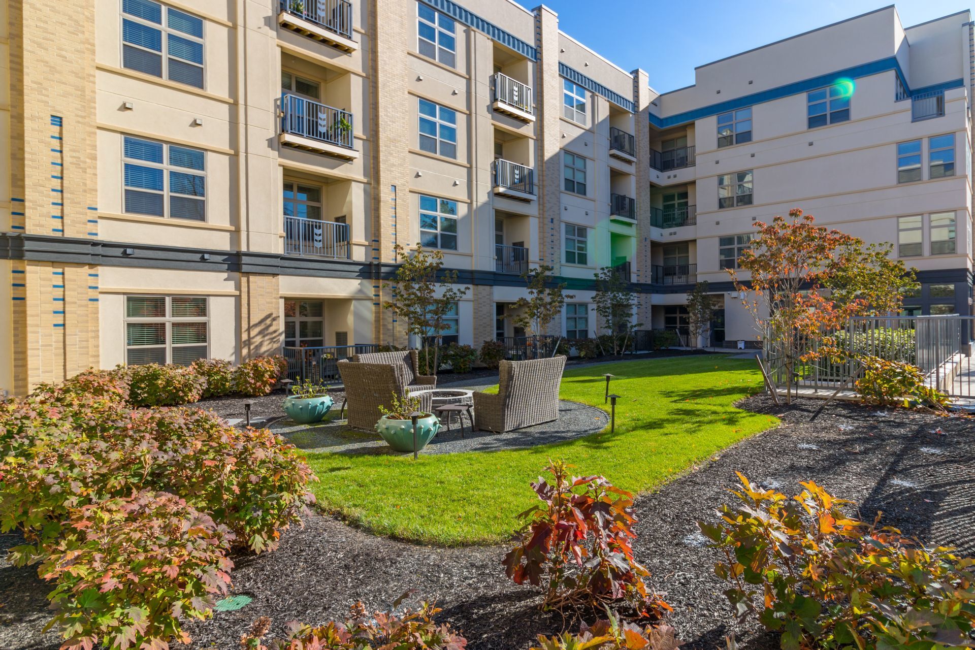 The Deco courtyard with grill and firepit