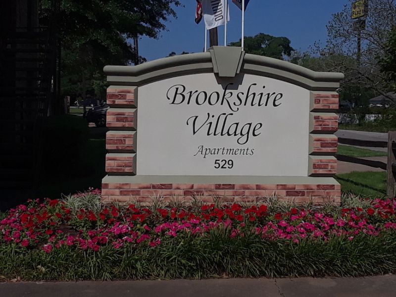 Brookshire Village Image 1