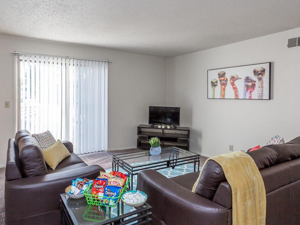 Eagles Pointe Apartments Image 3