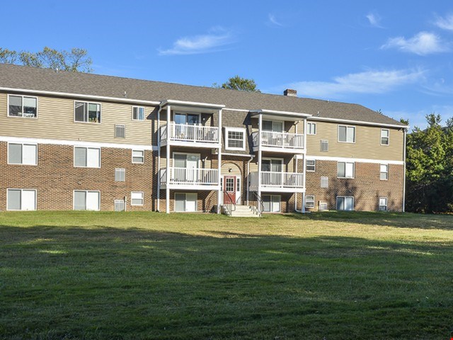 Apartments At Oaktree Apartments Newark