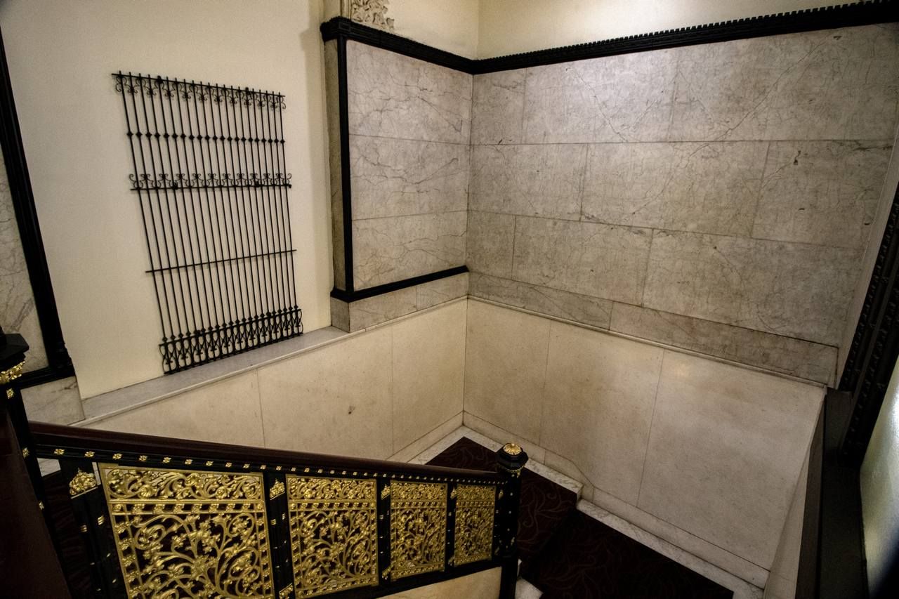 Fisher Building City Club Apartments Image 36