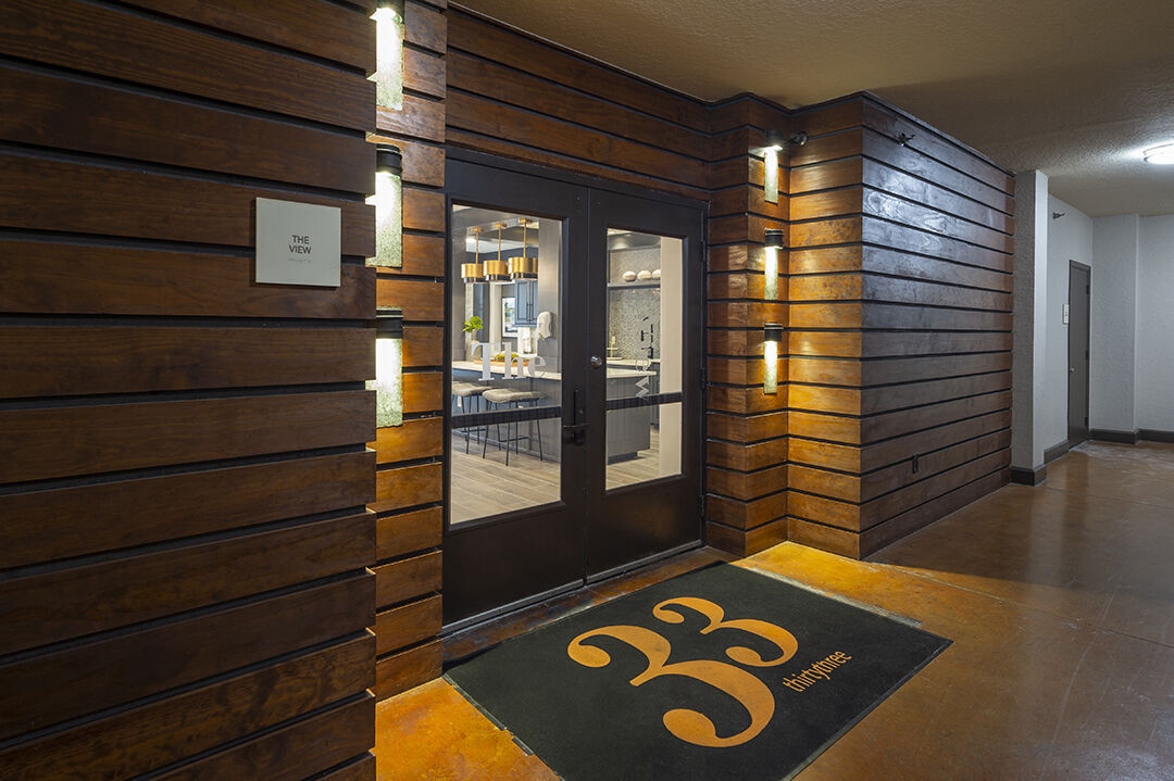 33ThirtyThree Image 46