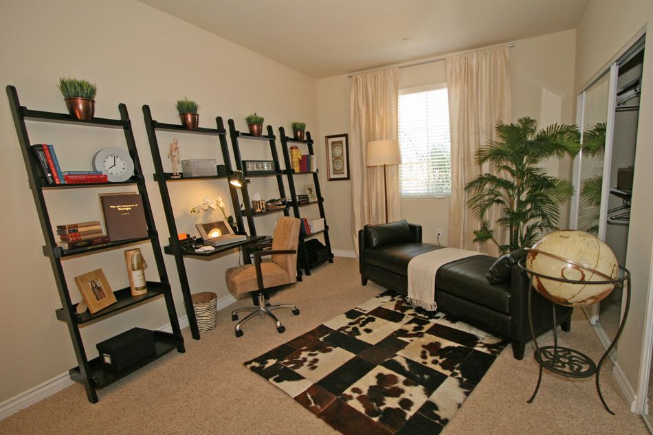 IMT Belasera at Sherman Way Image 18