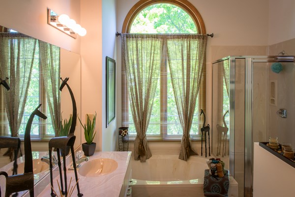 Seasons Villas Image 10