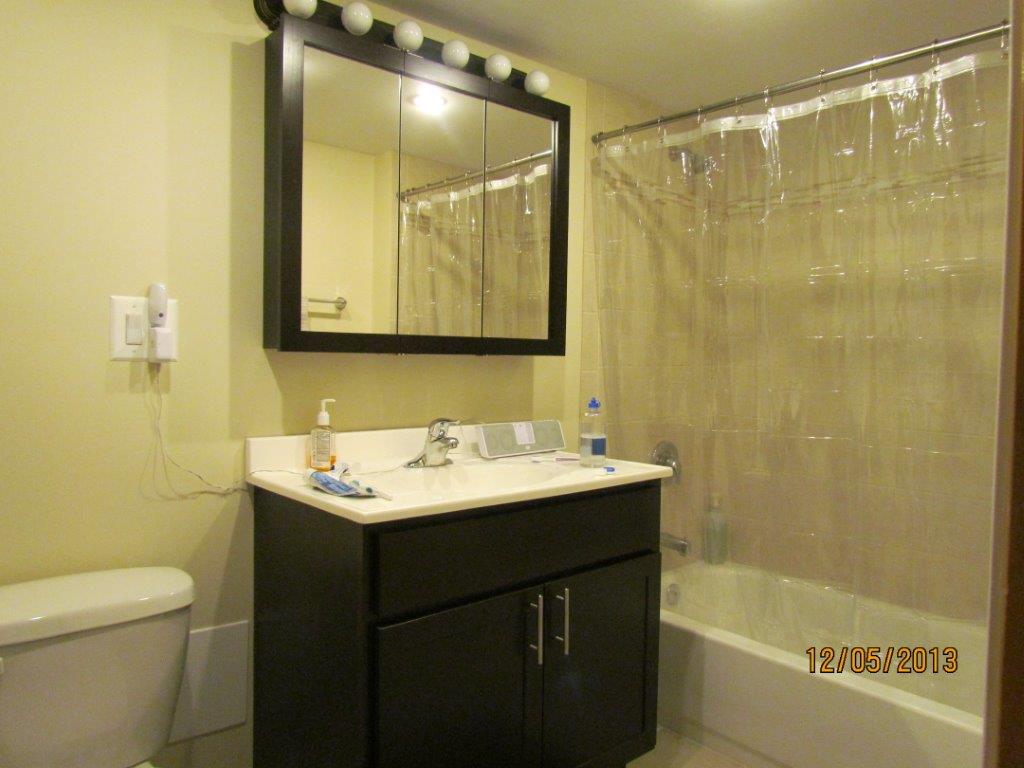 871-77 W. Lill Image 24