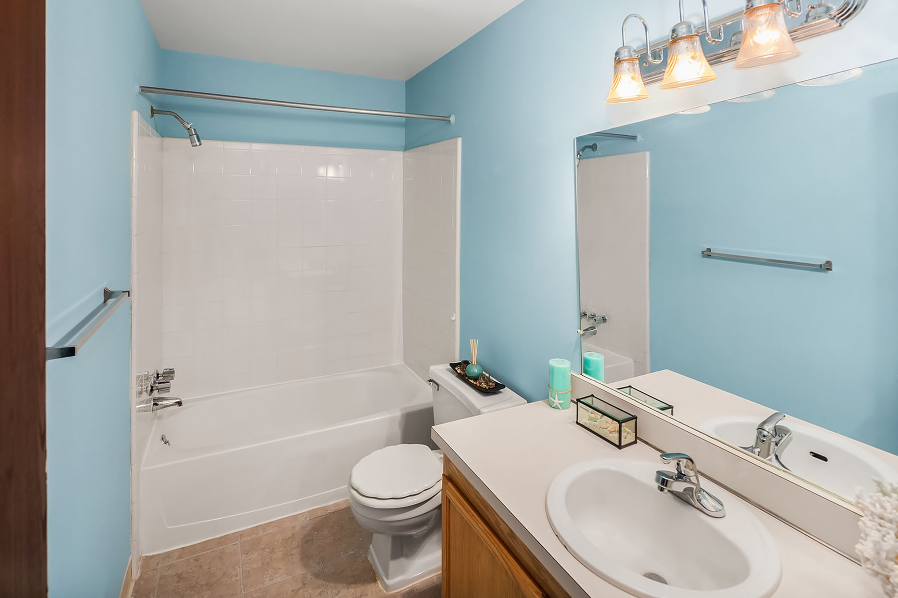 San Remo Villa Apartments Image 7