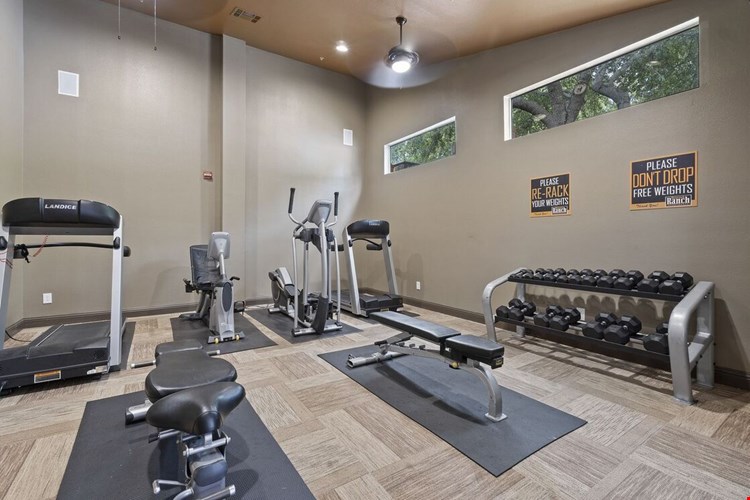 Larkin Apartment Homes Image 60