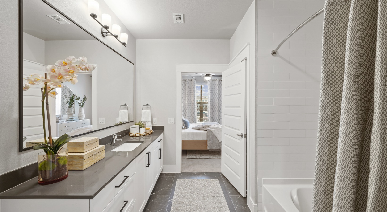 Mason + Mill Image 12