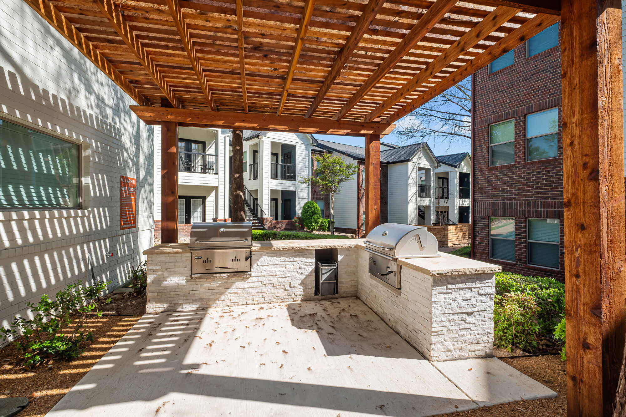 Larkin Apartment Homes Image 70