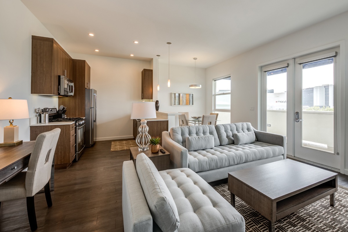 Fiona Apartments Image 8