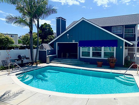 Beach House Apartments Image 1