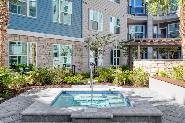 Allure on Parkway Image 43