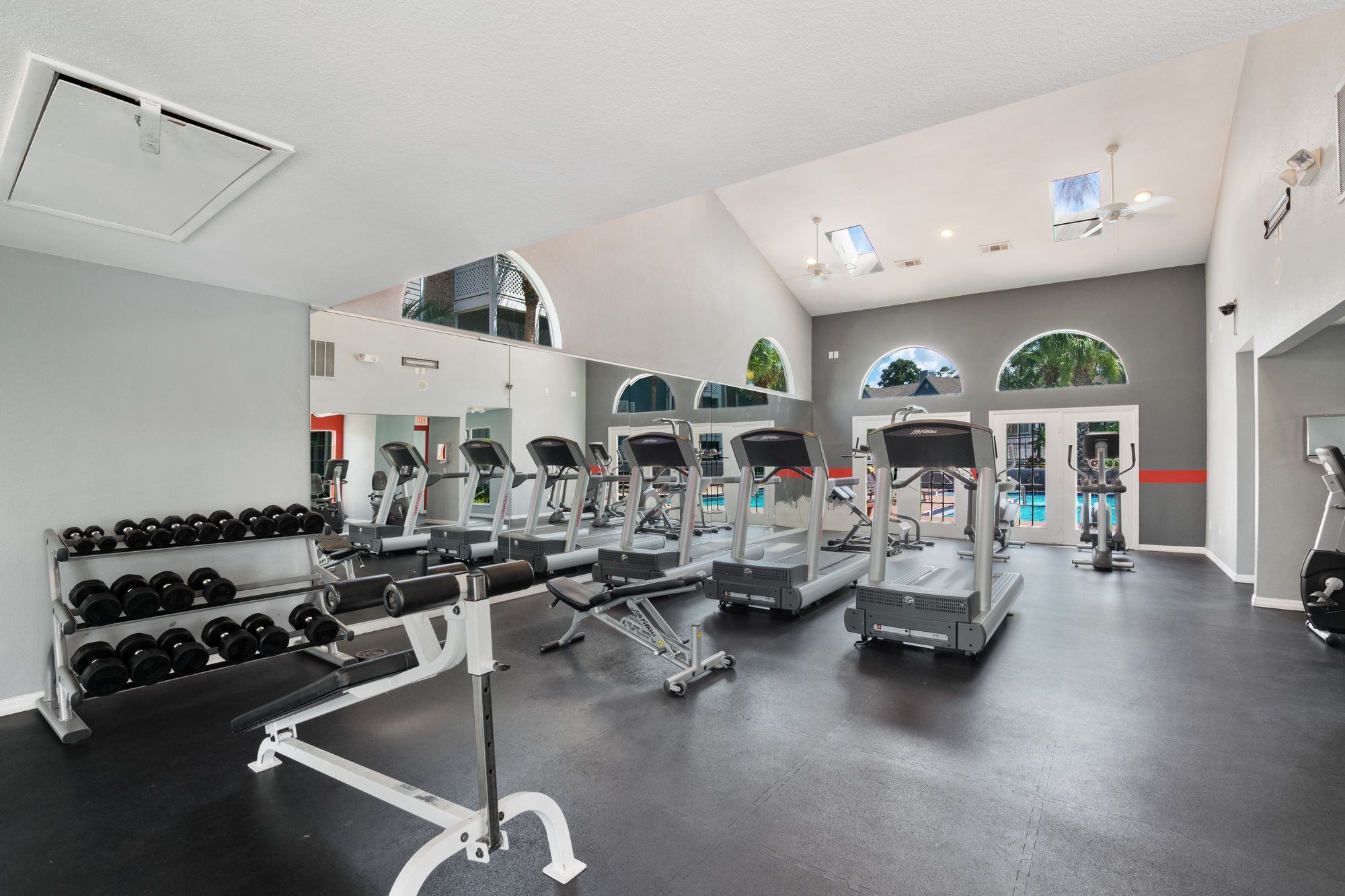 Twelve Oaks at Windemere Image 22