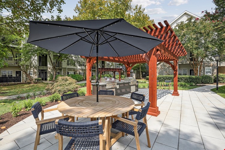 Lincoln at Fair Oaks Image 35