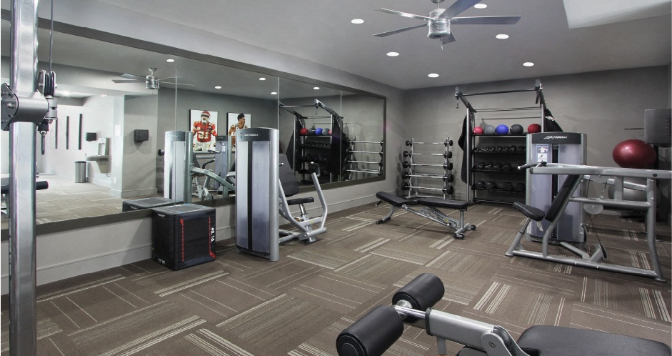 LionsGate Apartments Image 10