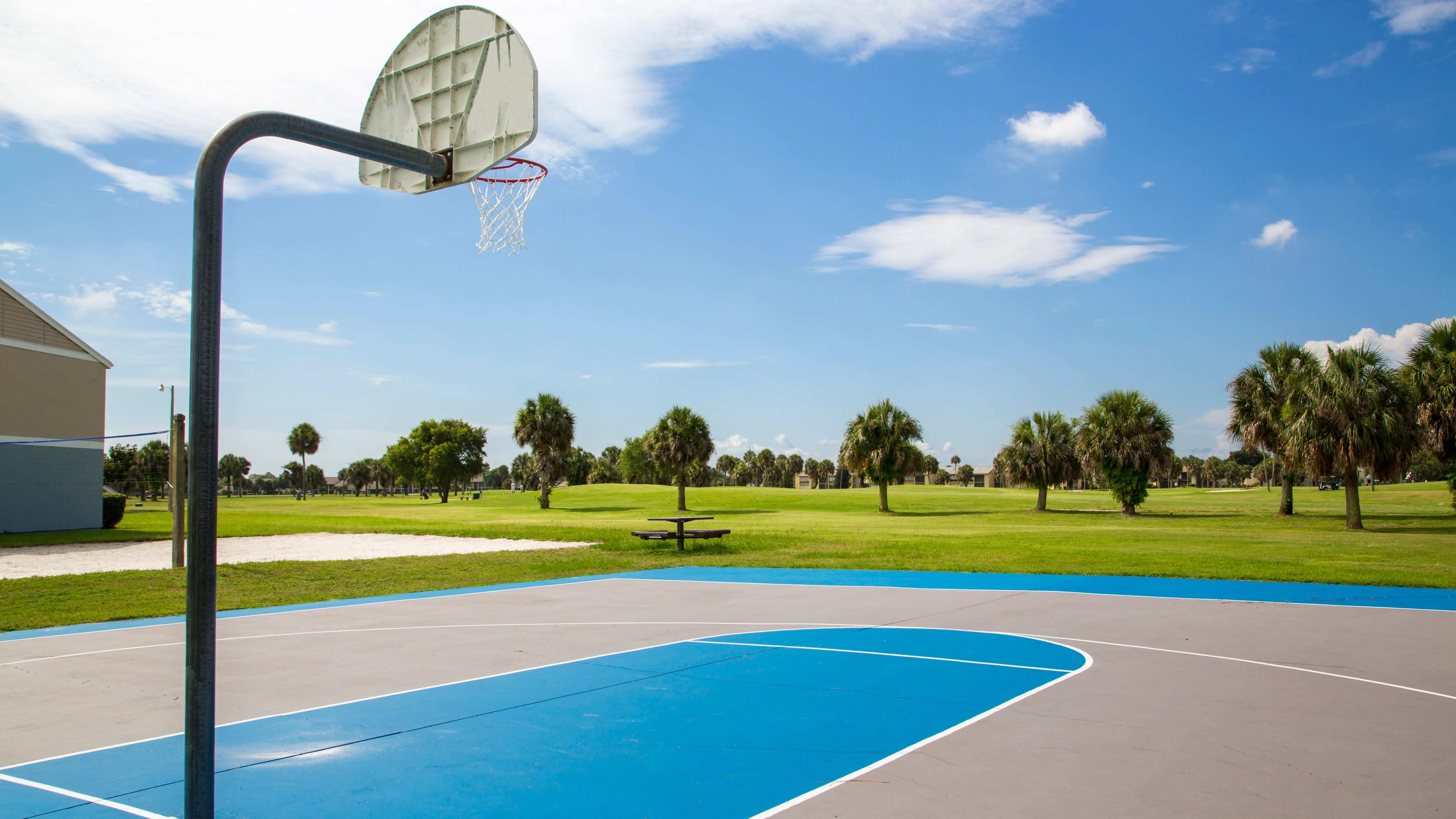 Shoot hoops and soar to new heights on our on-site basketball court. It's the perfect place to stay active and have fun at home in your own backyard.