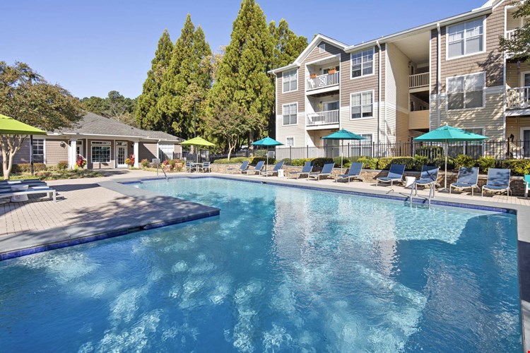 Camden Reunion Park Image 20