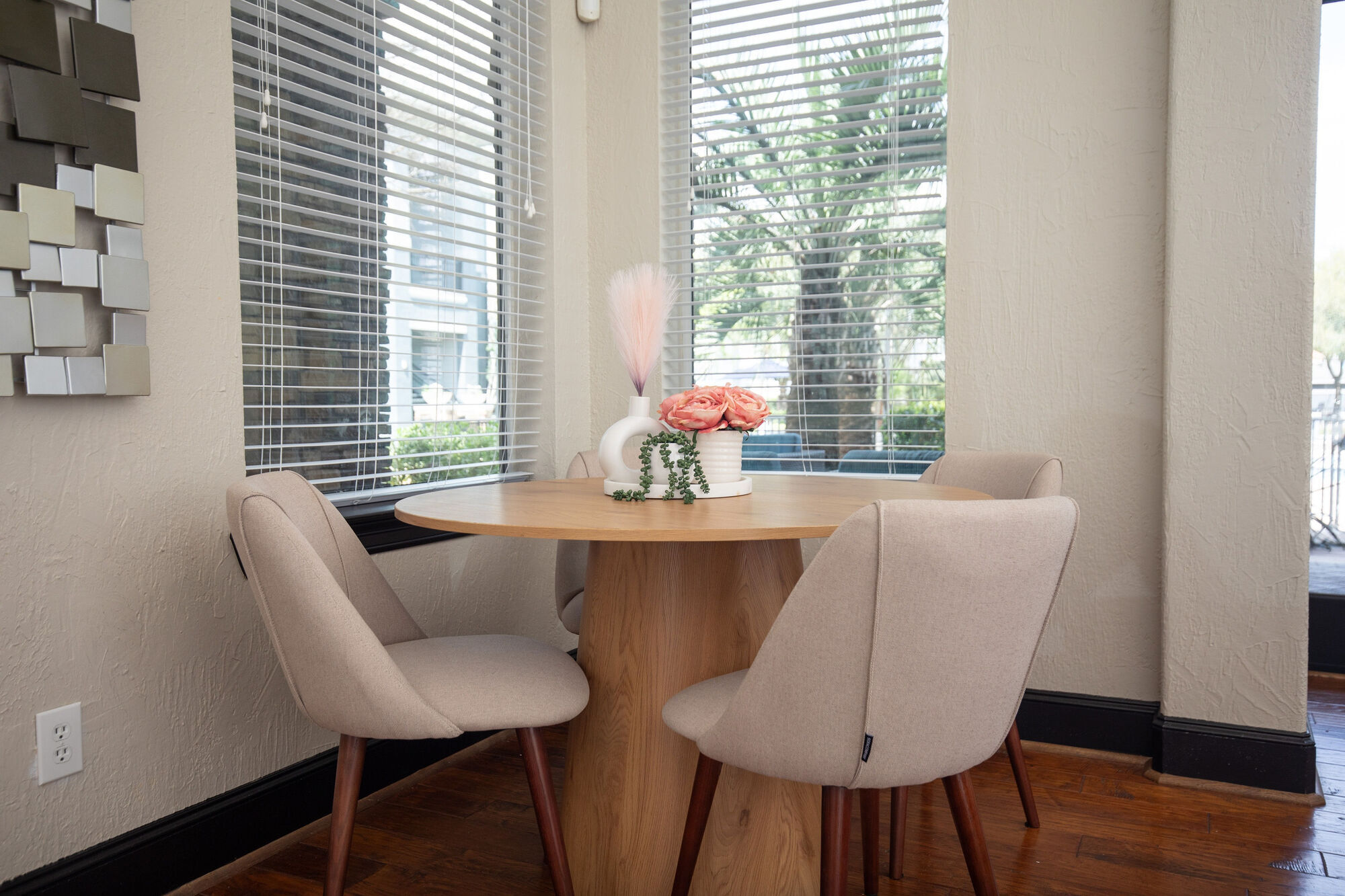Mandalay At Shadow Lake apartments — community photo