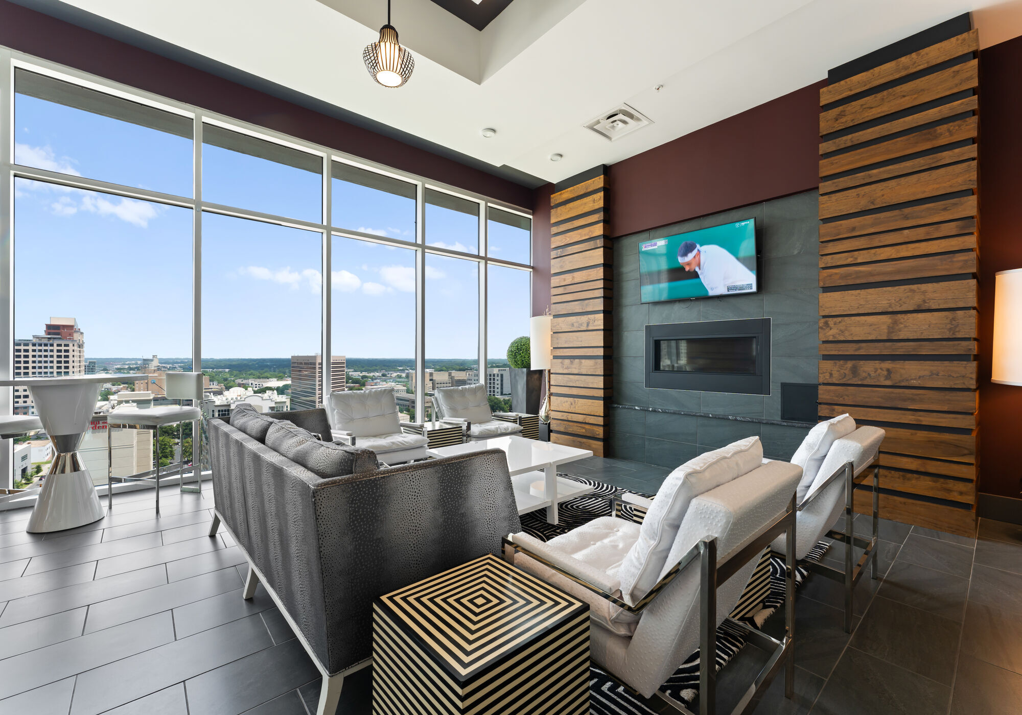Uptown 550 Image 9