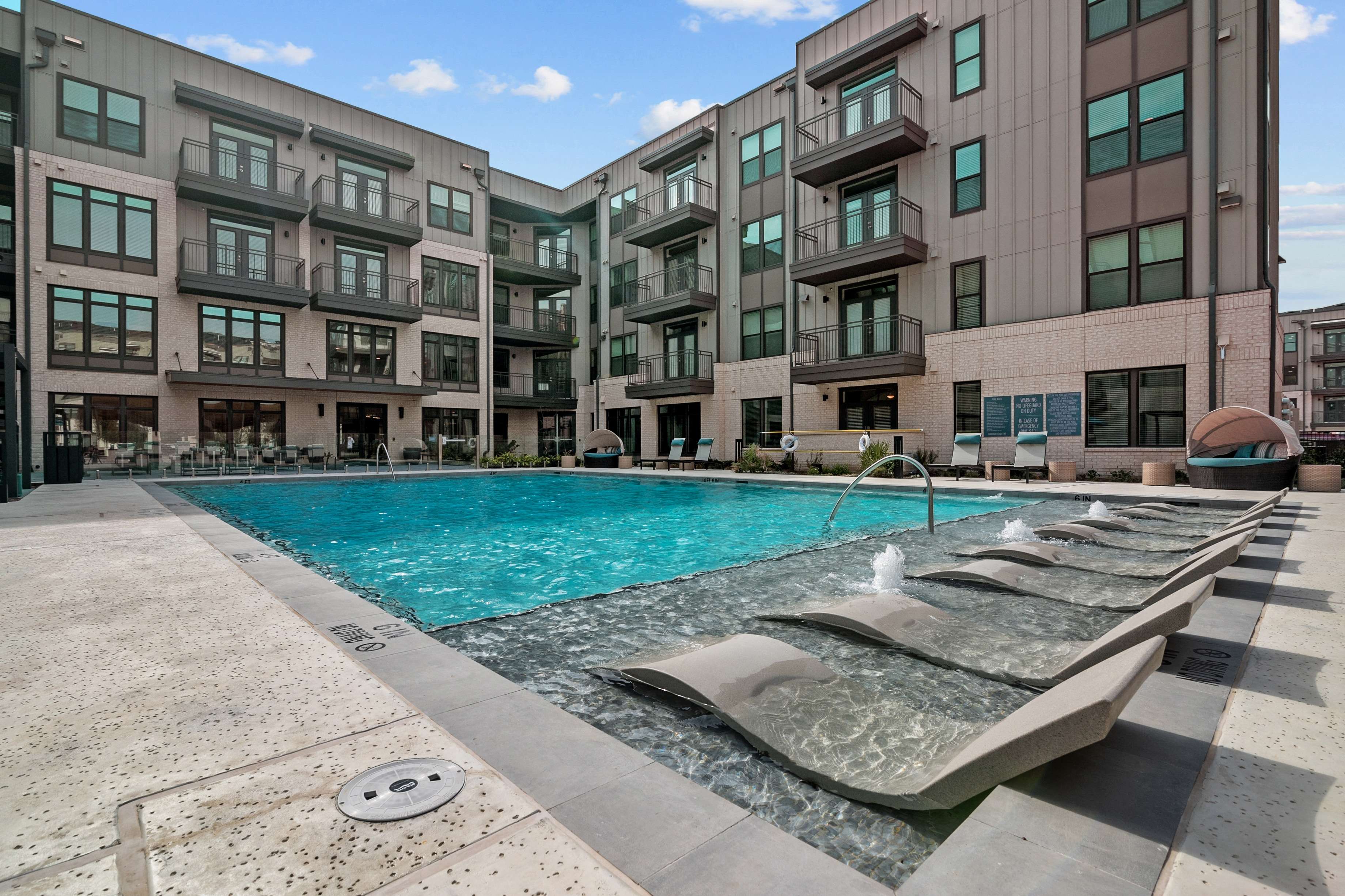Lenox Katy Crossing Image 43